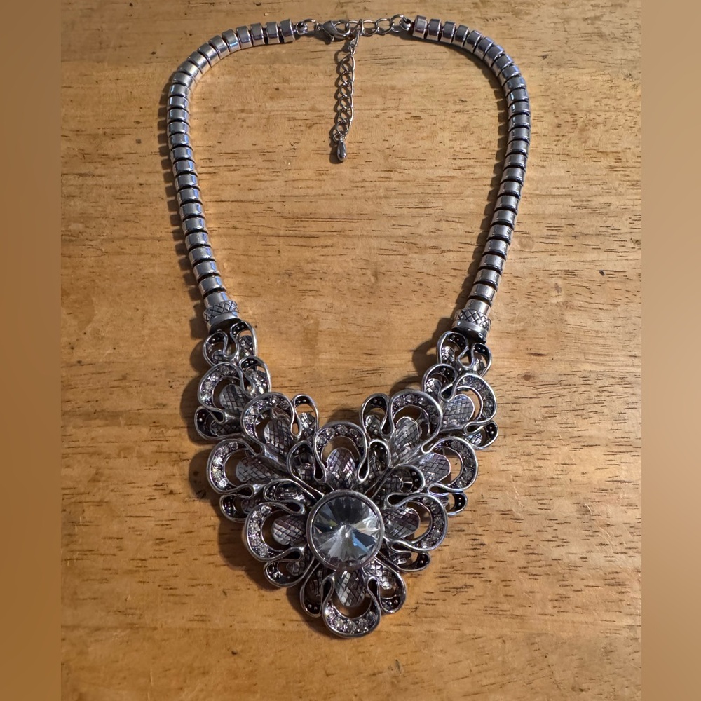 Statement Chunky Silver Tone Rhinestone Necklace - image 1